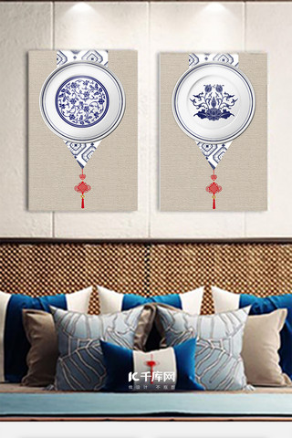 中式客厅装饰画海报模板_新中式瓷盘茶巾蓝色麻布新中式室内客厅装饰画