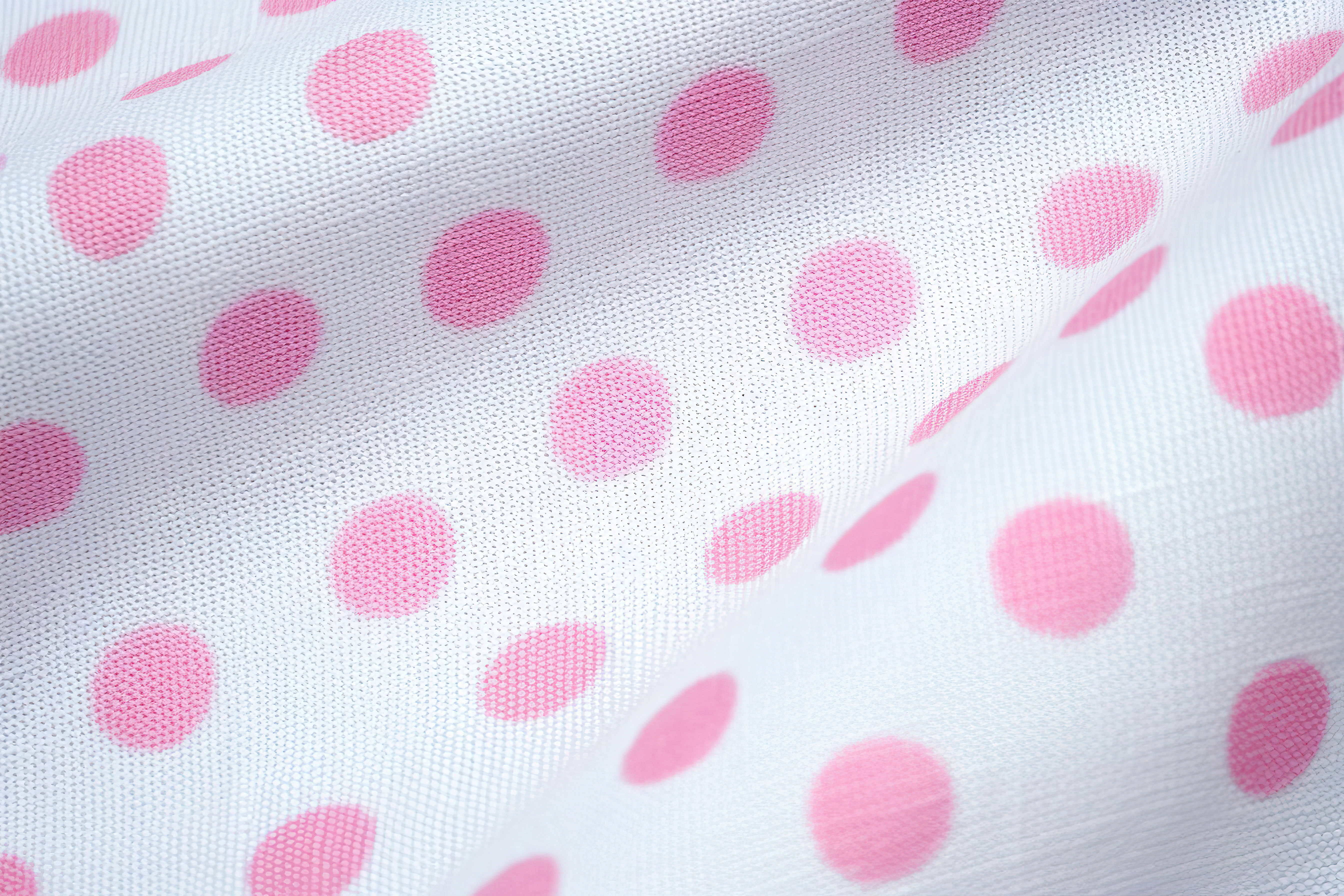 白色和粉色圆点面料图片