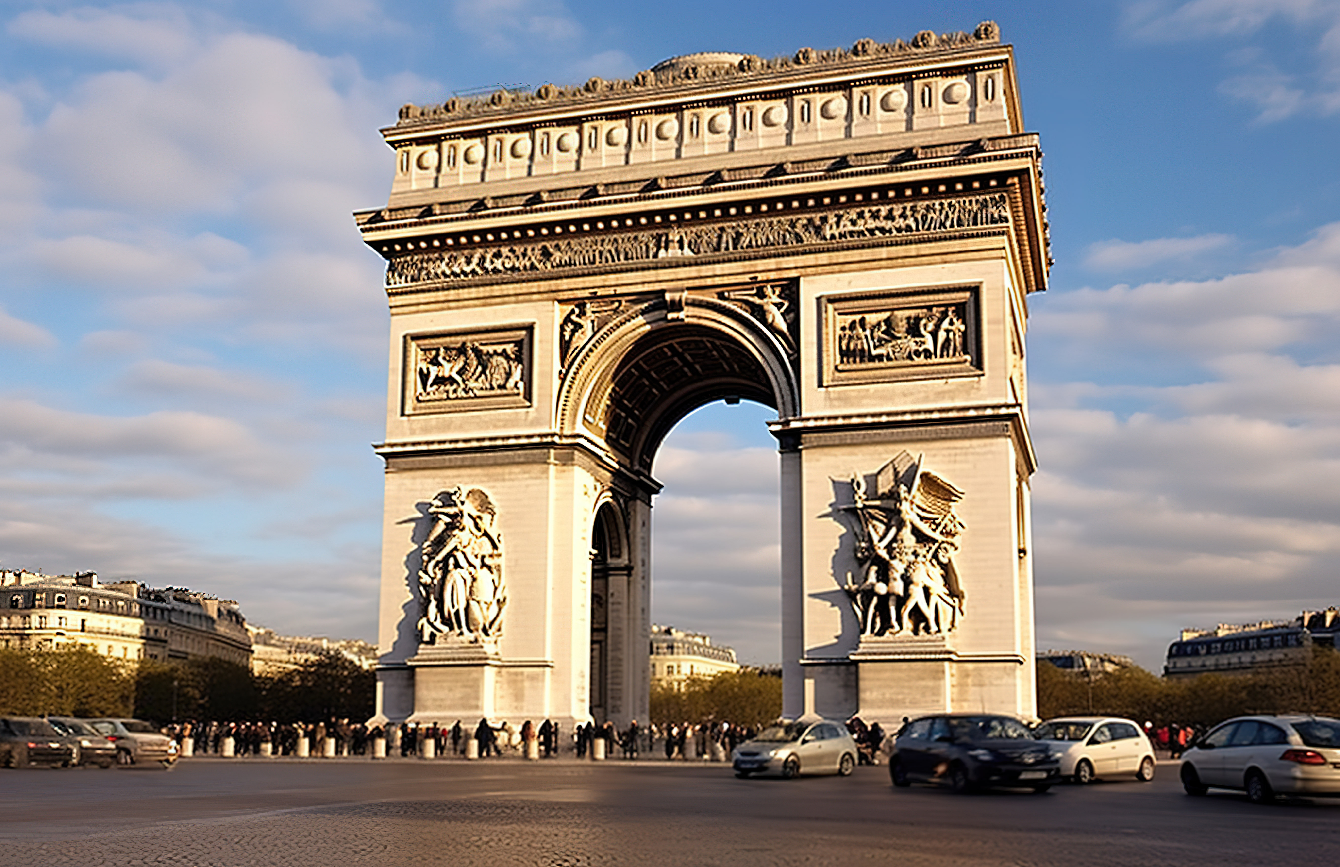 巴黎凯旋门 图片来自维基百科图片