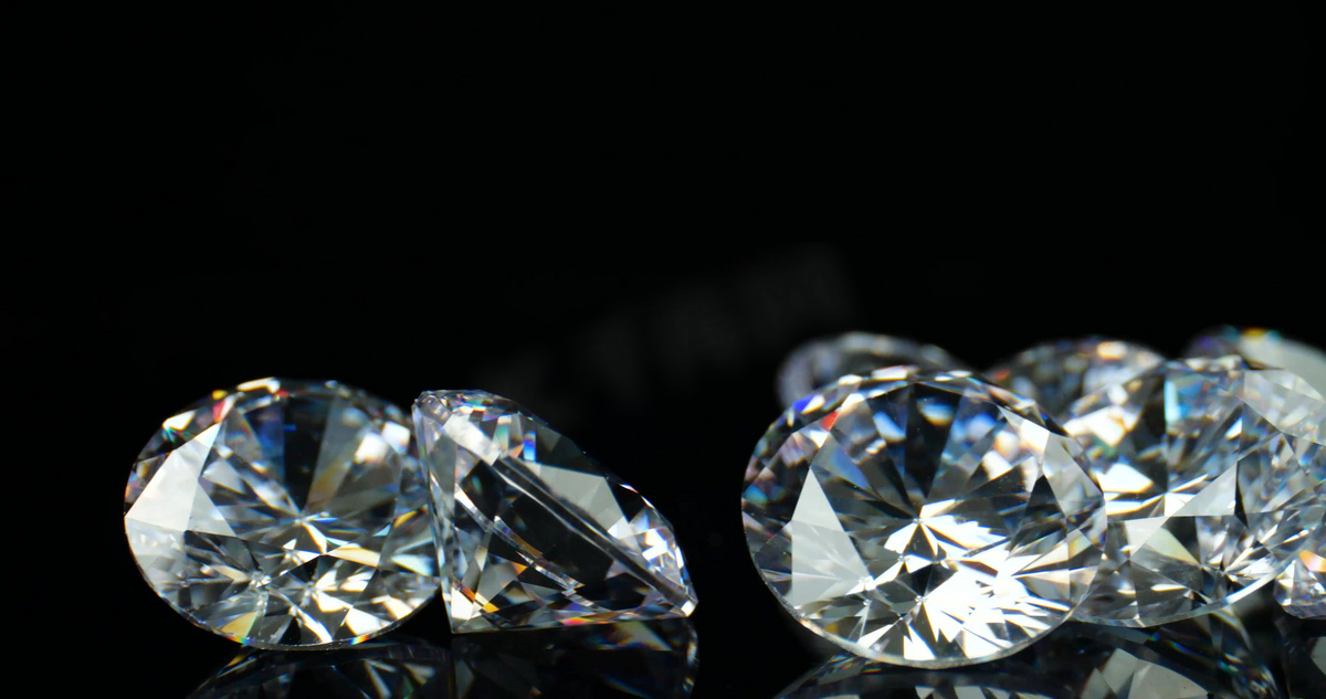 钻石水钻锆石爱情永恒裸钻图片