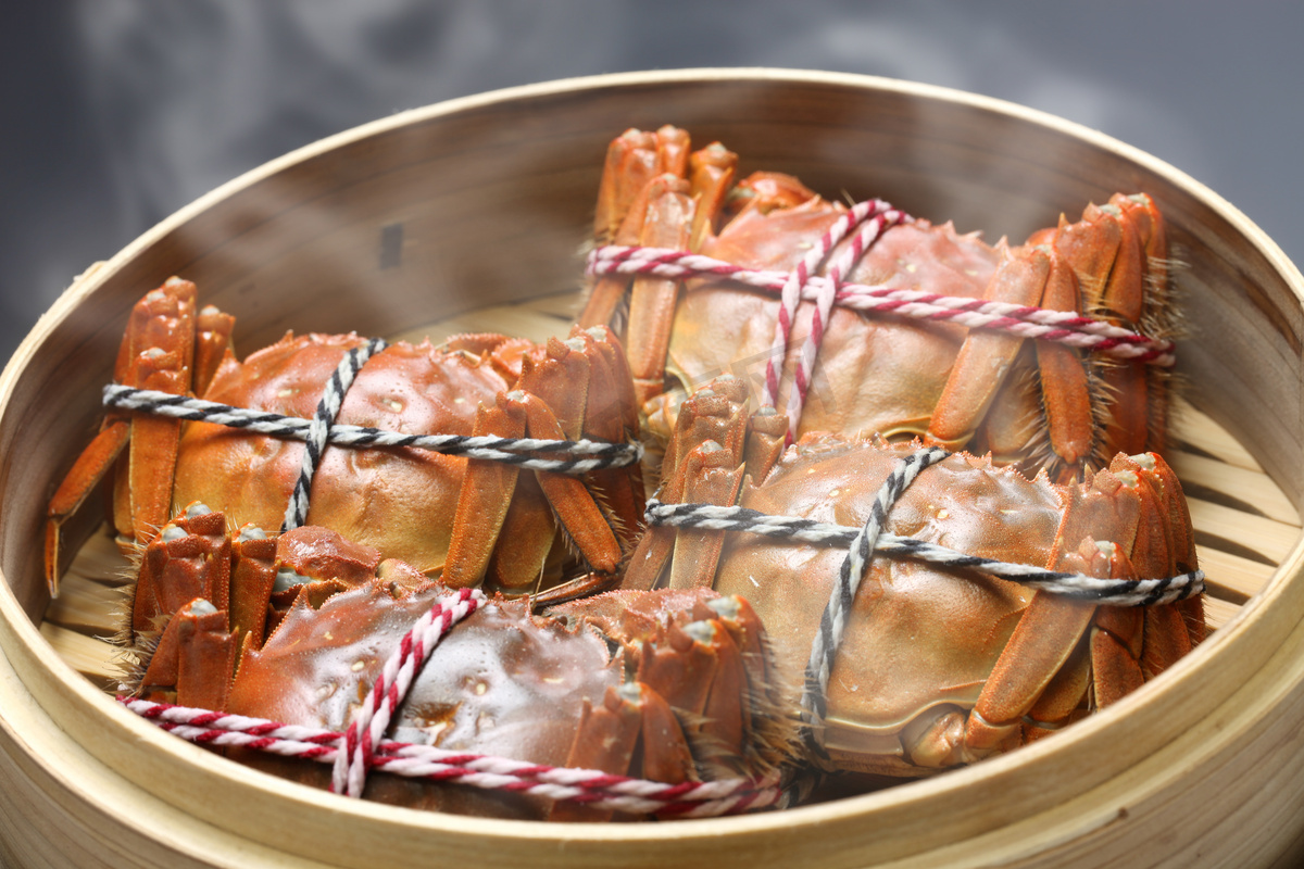 蒸上海大闸蟹，中餐图片