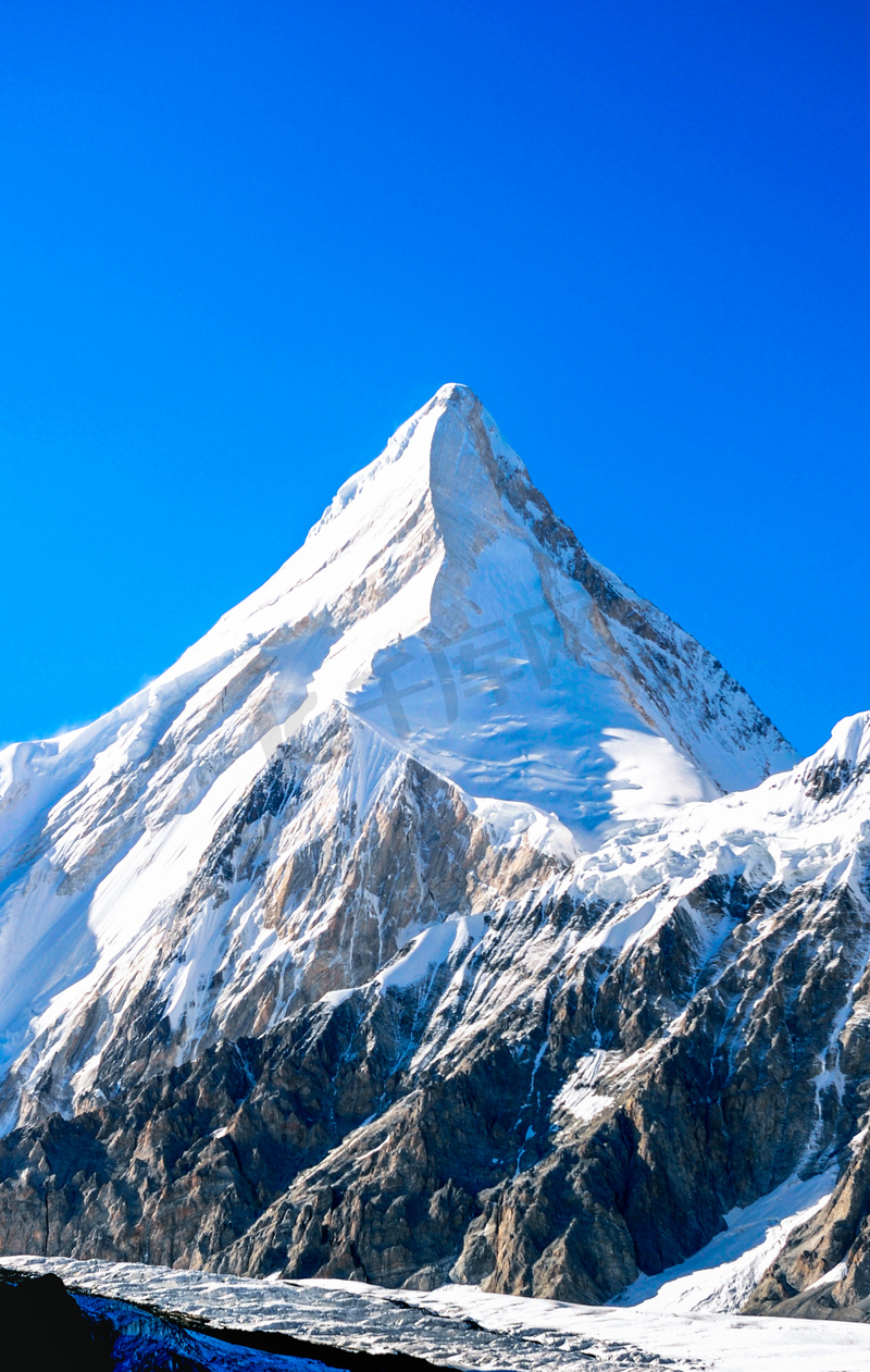 尼泊尔喜马拉雅山珠穆朗玛峰地区图片