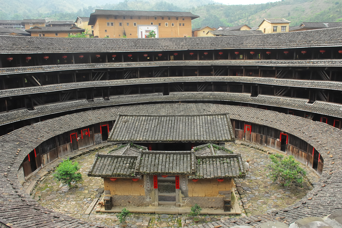 圆形机车库客家土楼围的村图片