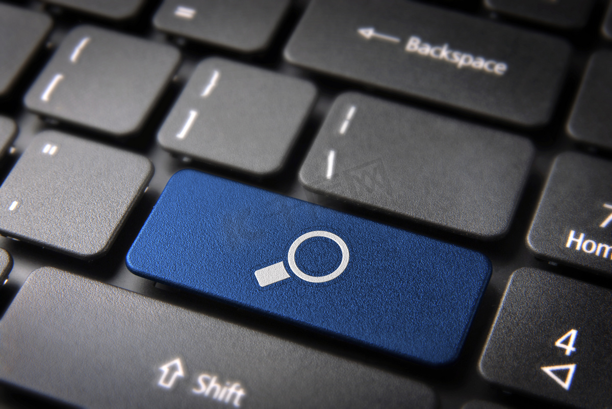Blue search keyboard key, internet business background图片