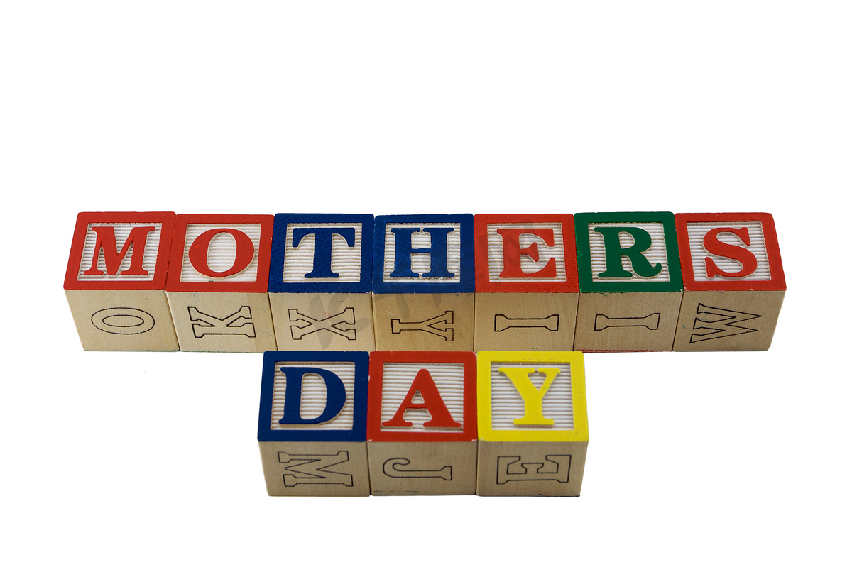 母亲节拼字字母方块图片
