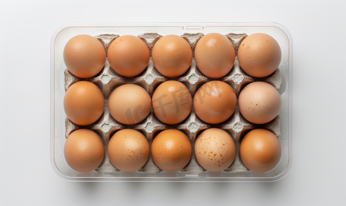 隔离容器中十个鸡蛋的顶视图图片