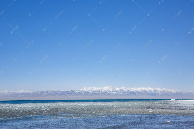 美丽青海湖风景摄影图