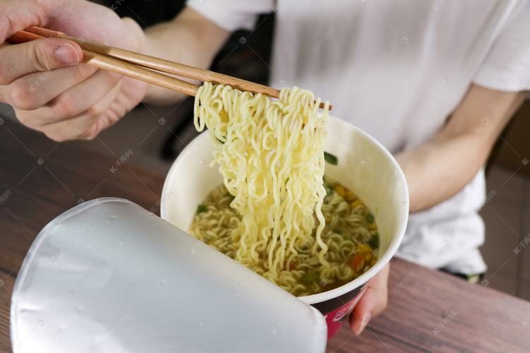 泡面美食摄影图