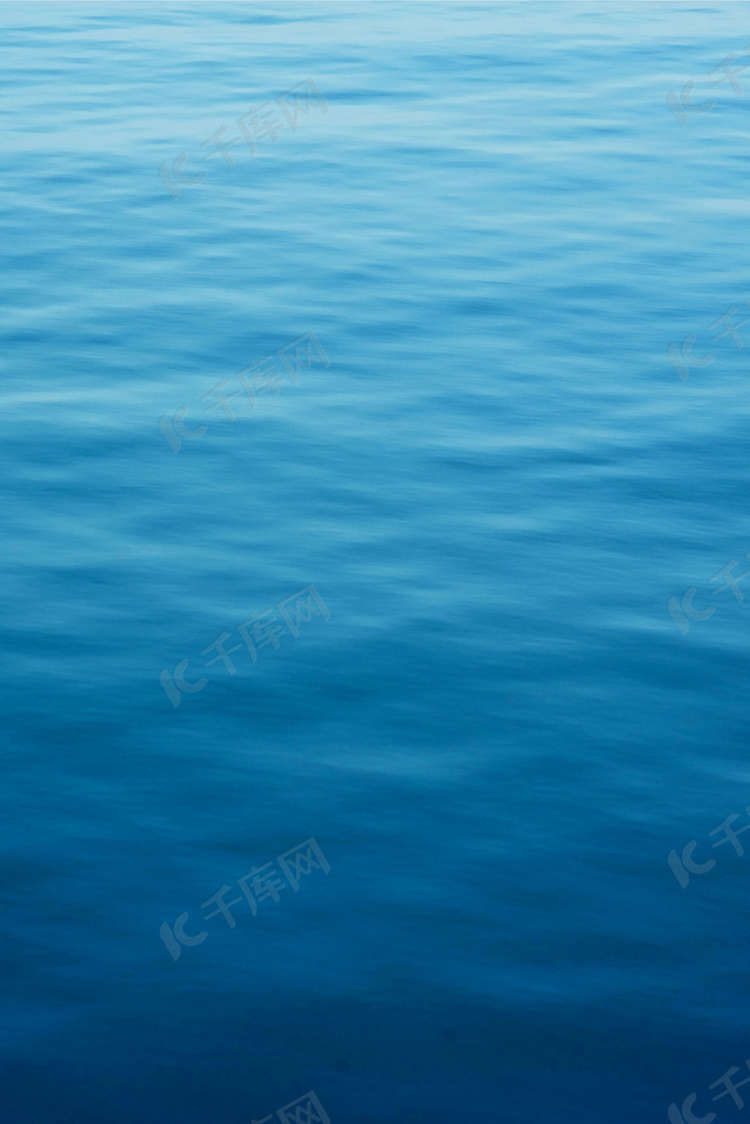 夏天蓝色水面水花底纹高清背景