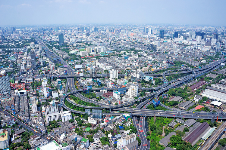 曼谷市容高速公路及公路的顶视图