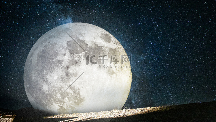 中秋节团圆月球特写夜晚月亮月球