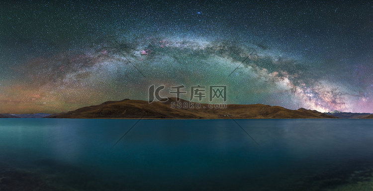 西藏羊湖银河夜晚银河室外摄影摄