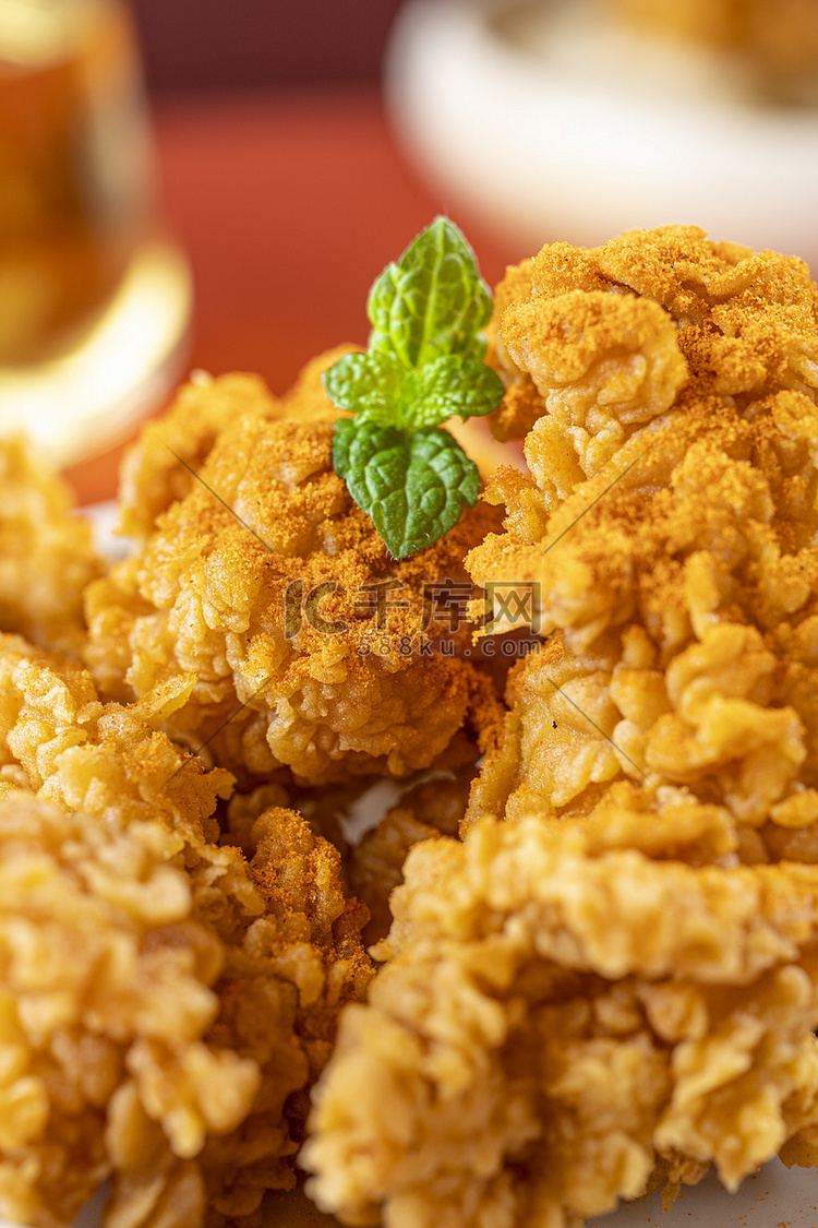 美味食品炸鸡块特色小吃摄影图配