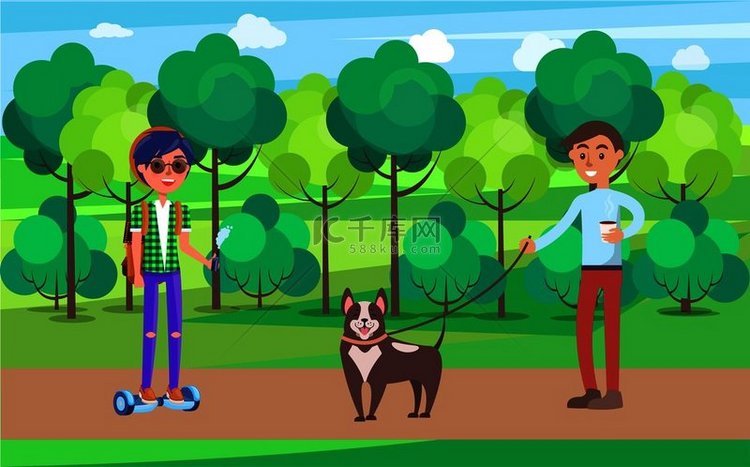 公园里的学生牵着皮带遛狗、宠物