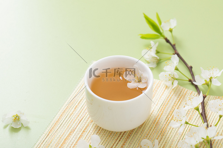 茶白天茶杯室内无摄影图配图