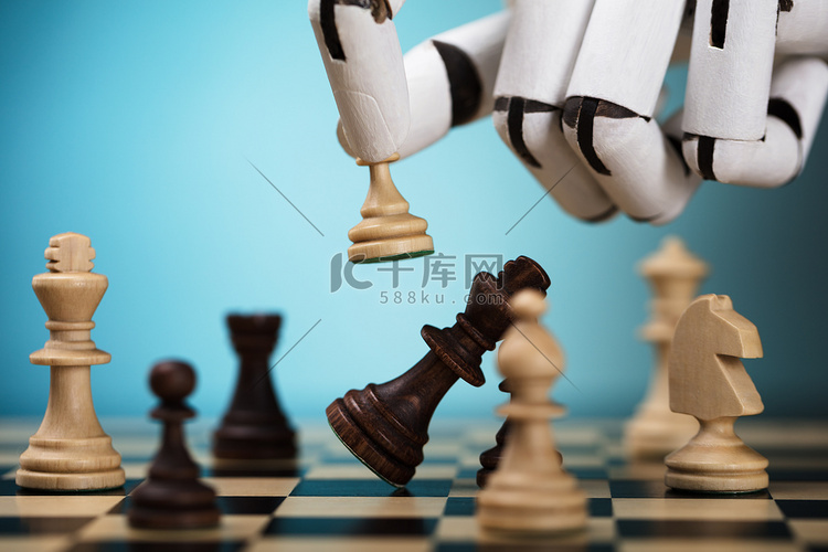 机器人的手在下棋