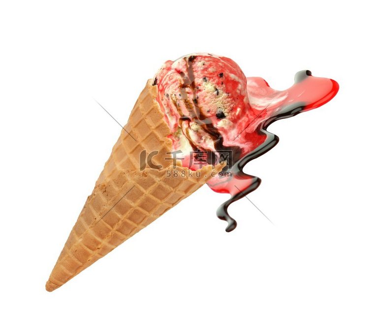 华夫饼甜筒与草莓冰淇淋孤立在白