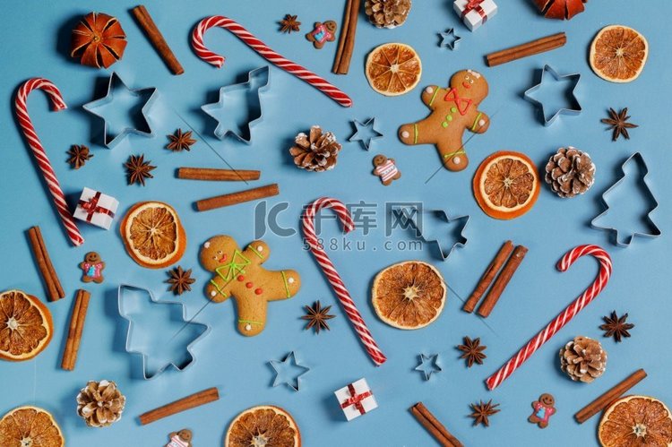 圣诞食品背景。姜饼饼干，糖果手
