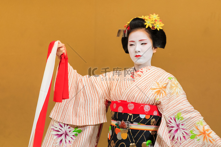 舞妓-在京都的艺妓生手