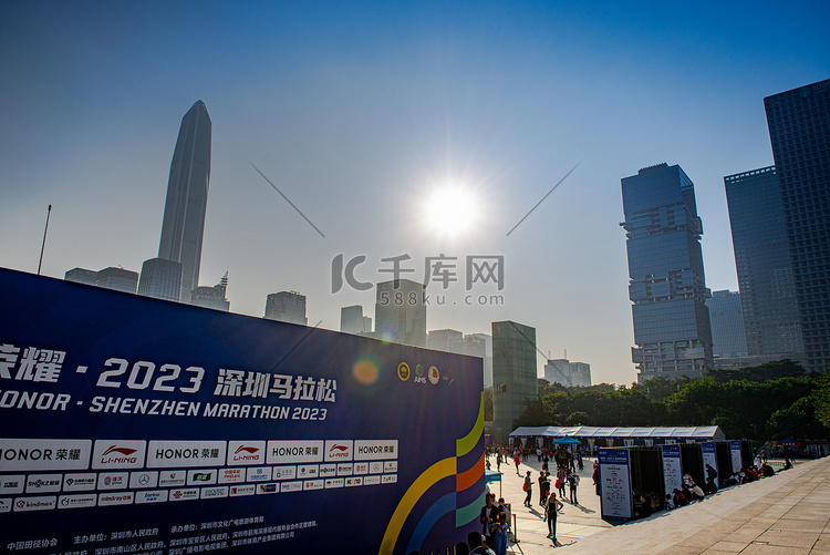 深圳市民中心地标建筑城市风运动