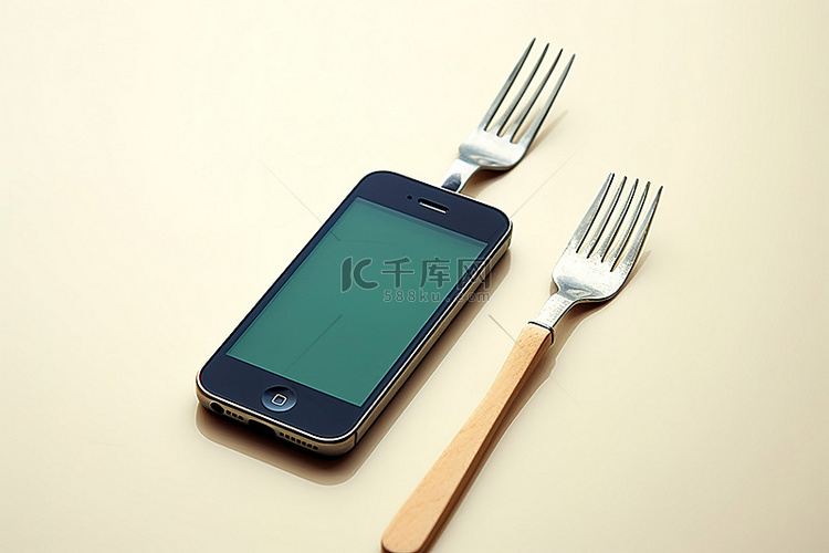 智能手机和叉子