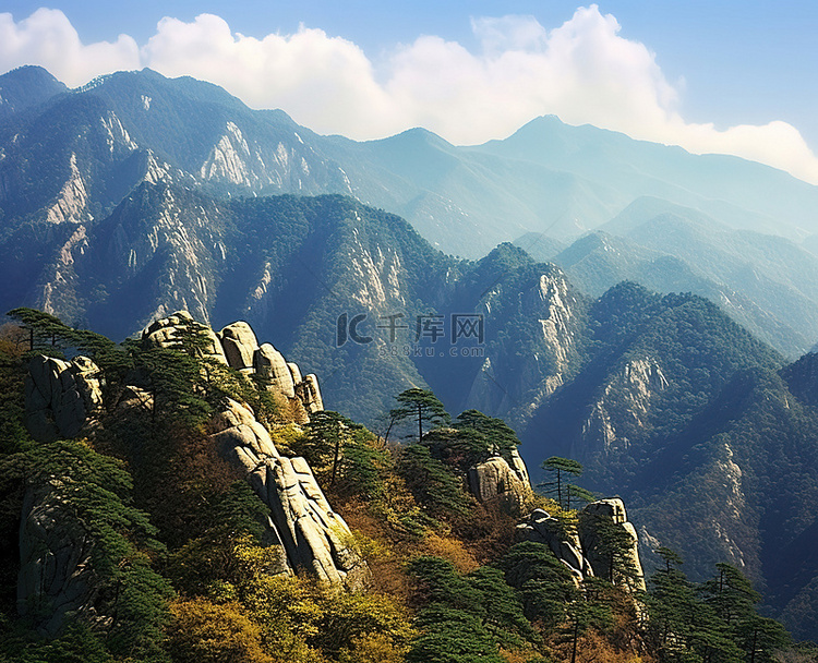 韩国岩石和山丘的景色
