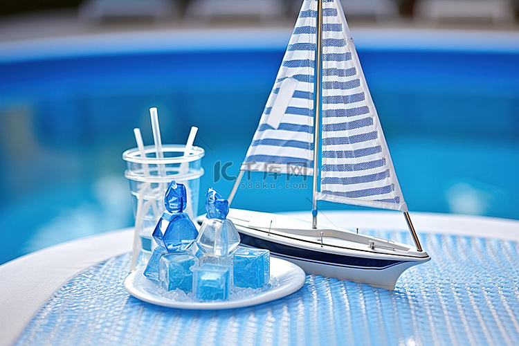 蓝伞池上的微型船只帆船
