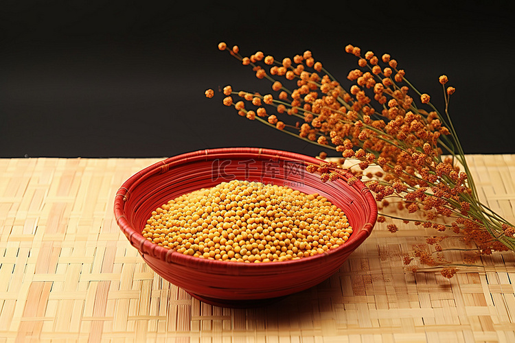 红小米和柳条篮里的碗