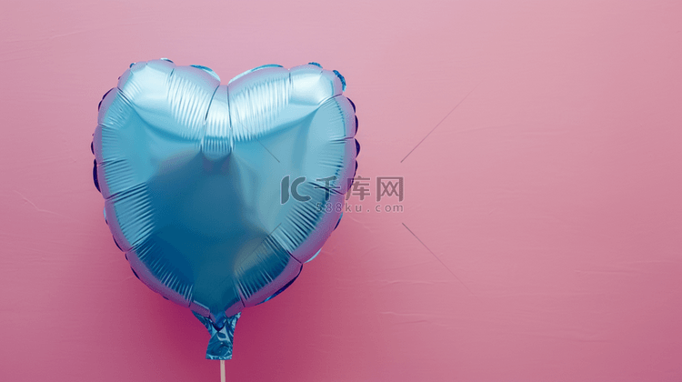粉蓝色简约唯美爱心气球的图片17