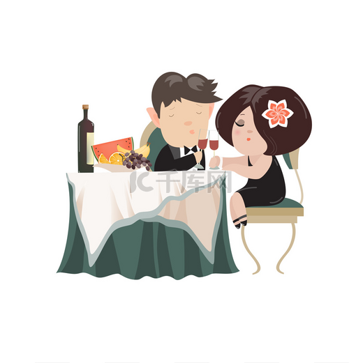 Young adult couple drinking red wine after romantic dinner together in elegant restaurant图片
