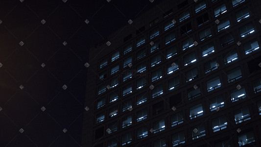 城市夜晚夜景写字楼亮灯图片
