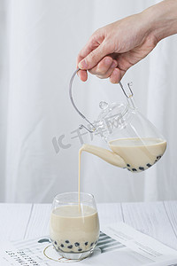 奶茶饮料摄影图