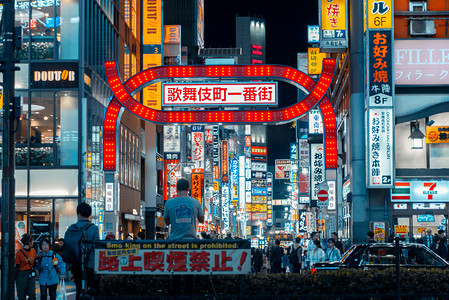 摄影日本摄影照片_日本城市新宿繁华歌舞伎町摄影图