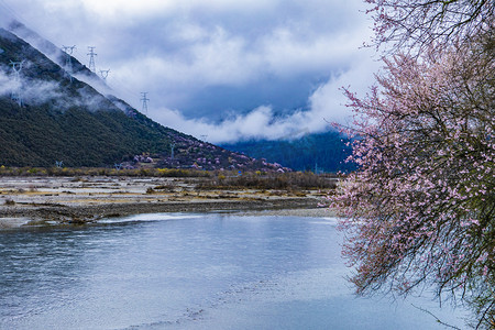 西藏林芝风景摄影图