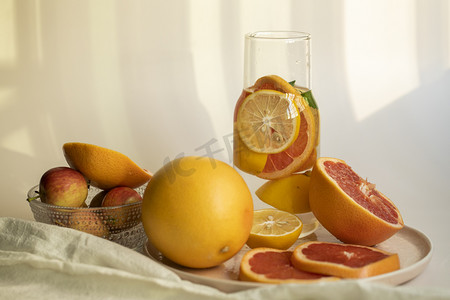 夏天柠檬甜橙茶摄影图