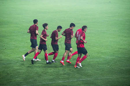 足球世界杯摄影照片_跑步人群运动