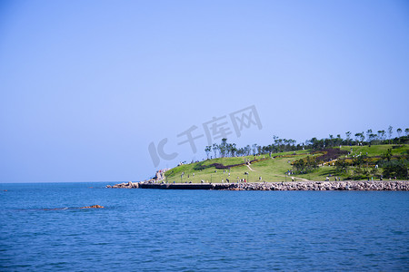 青岛小麦岛公园海景摄影图