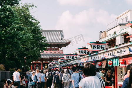 日本东京浅草寺商业街日本旅游摄影图