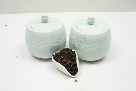 正山小种摄影照片_产品图摄影配图之野生红茶茶叶茶罐