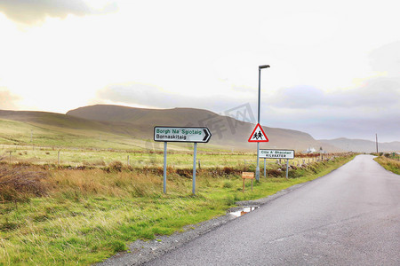 苏格兰公路摄影图