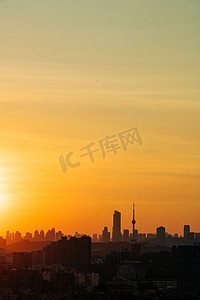 城市黄昏阳光摄影图