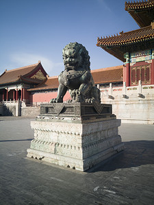 北京天安门故宫紫禁城威严皇家石狮子摄影图