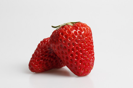 草莓果实摄影图