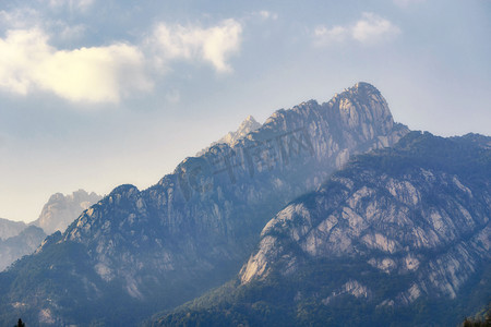 重阳节九九登高摄影照片_黄山风景摄影图