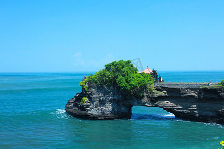 巴厘岛海神庙摄影图
