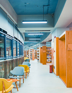 学校图书馆建筑结构摄影图