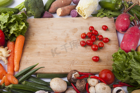 健康蔬菜切菜板摄影图配图