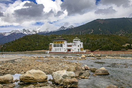 藏式摄影照片_西藏藏式建筑风景摄影图