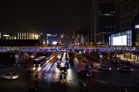 城市夜景车流天桥摄影图