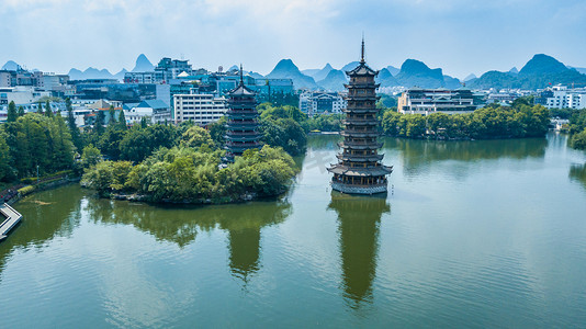 航拍桂林风景日月双塔风景区摄影图